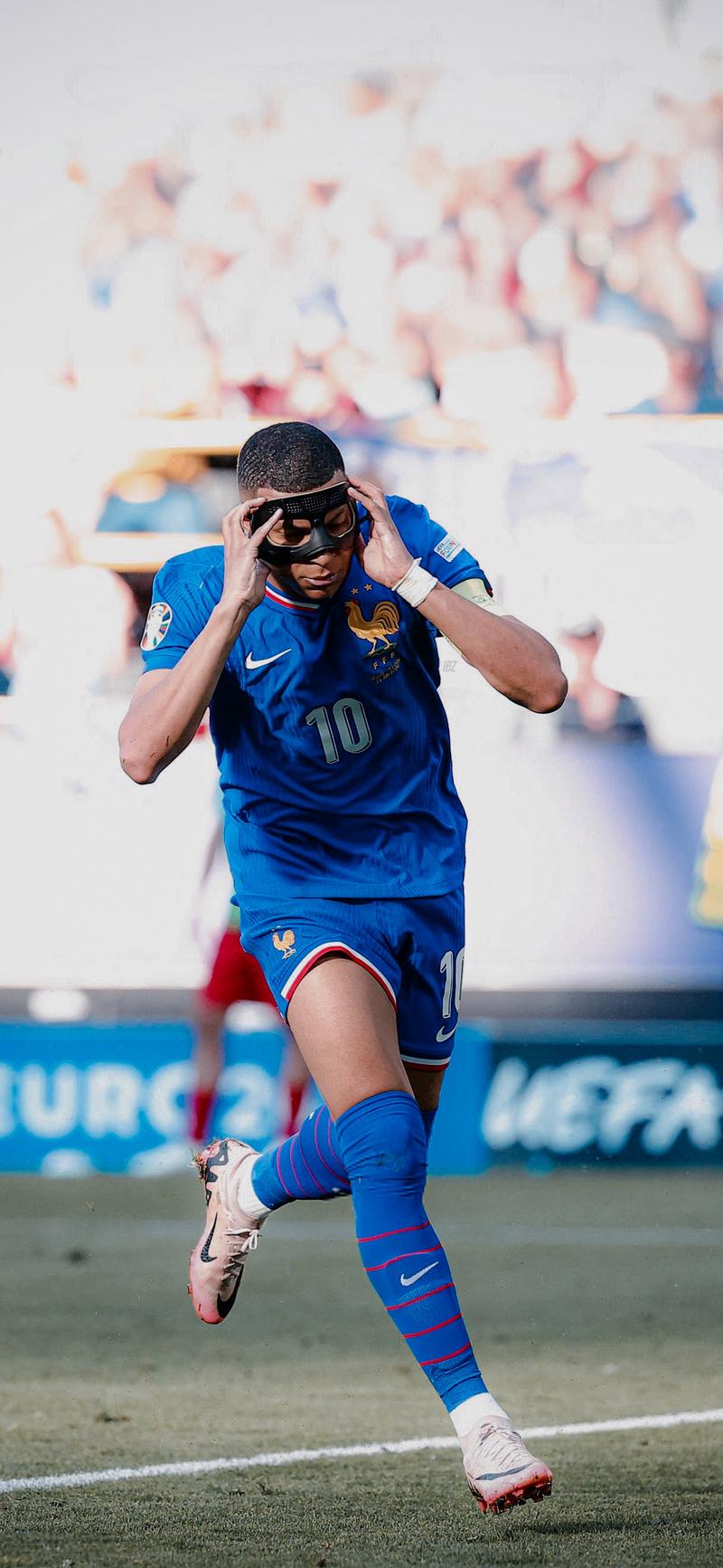 米体：索博曾两次接近加盟米兰，因年龄及朗尼克任命取消告吹（米体：索博两度接近签约米兰，因年龄因素与朗尼克任命取消最终流产）