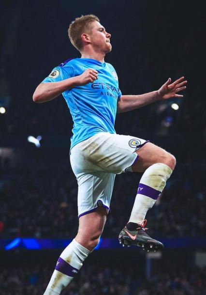 玄学加成！巴西加冕六星就在明年？上次落位C组世界杯夺冠（玄学再现：巴西明年圆六星？上回分入C组最终捧杯）