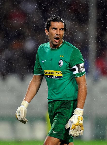 库德特：巴萨门将做出了关键扑救，他们下半场未制造太多威胁（库德特：巴萨门将多次关键救险，他们在下半场威胁不大）