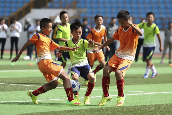 U20女足亚洲杯分组：中国队避开日韩澳朝，与泰越孟加拉同组（U20女足亚洲杯分组出炉：中国队与泰国、越南、孟加拉同组，避开日韩澳朝）