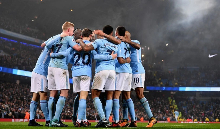 阿尔特塔、卡索拉、波多尔斯基等名宿引阿森纳球迷怀念（阿森纳名宿阿尔特塔、卡索拉、波多尔斯基等引发球迷怀念）