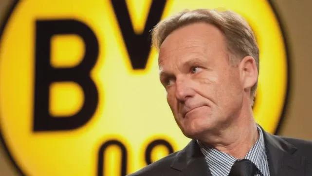 斯图尔特谈雄鹿防守：这是成年人的赛场，他们竟然还在用联防（斯图尔特评雄鹿防守：成年人的赛场，他们竟还打联防）